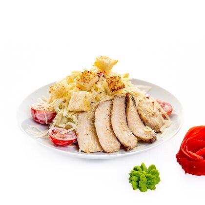 Салат цезарь с курицей
