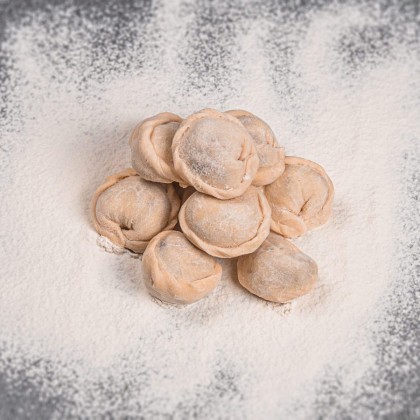 Замороженные пельмени с мясом