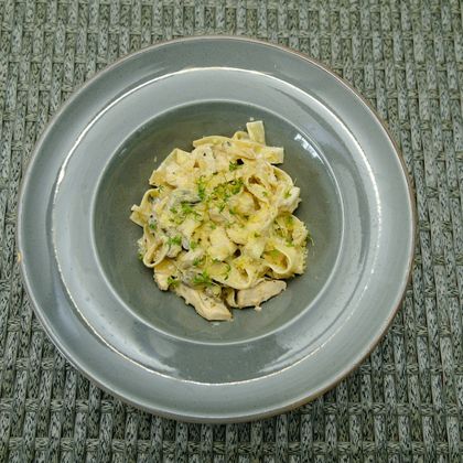 Феттуччине Альфредо с куриным филе