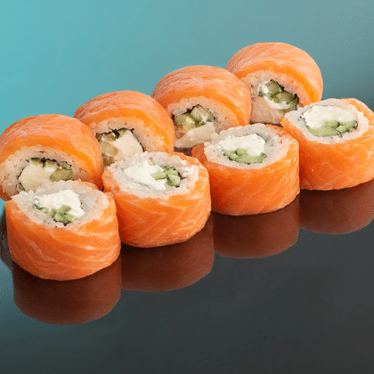 Урамаки Филадельфия с огурцом