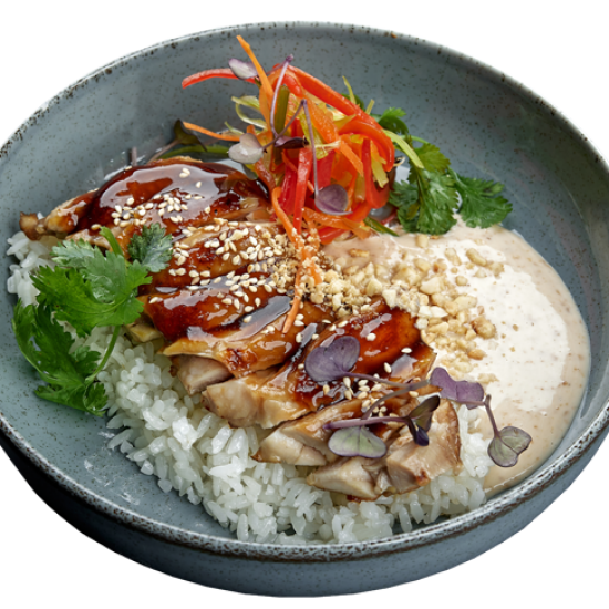 Домбури из жасминового цыпленка с цитрусовым.терияки и ореховым соусом