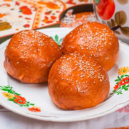 Пирожок рис с зеленью