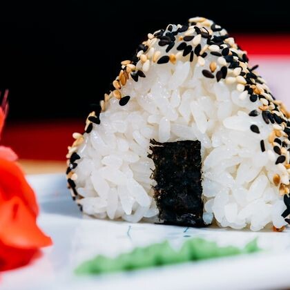 Кай ёси онигири