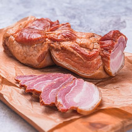 Грудинка свиная в/к