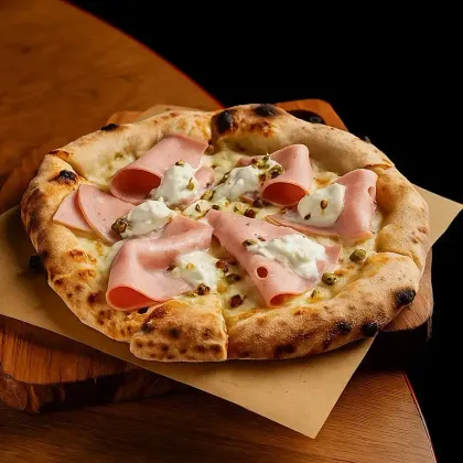 Пицца Мортаделла-фисташки