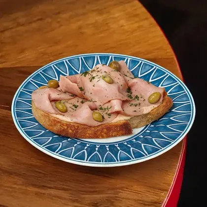 Тост "Вителло тоннато"