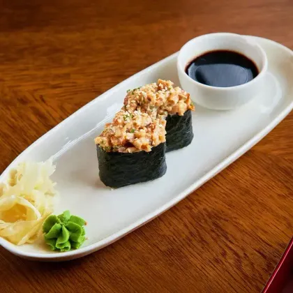 Острые суши угорь