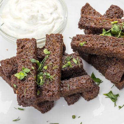 Гренки чесночные