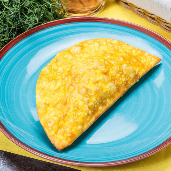 Чебурек с курицей Том-ям