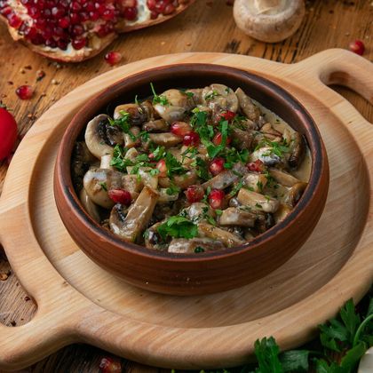 Чашушули из языка и грибов