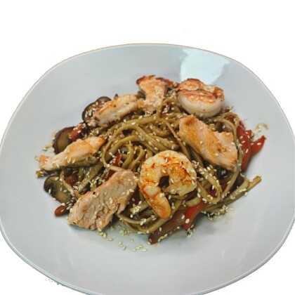 Удон с морепродуктами