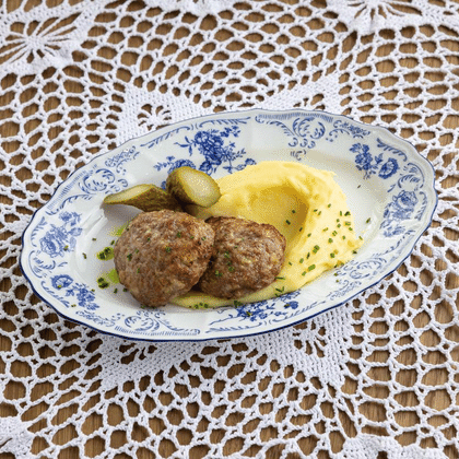 Котлеты из индейки, с картофельным пюре