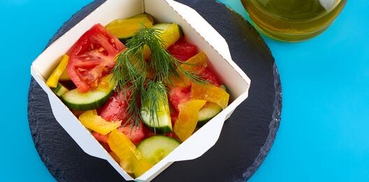 Салат овощной с оливковым маслом