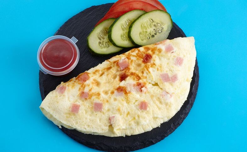 Омлет с ветчиной и сыром