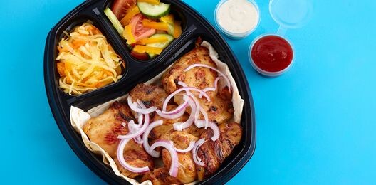 Шашлык из курицы (филе бедра)