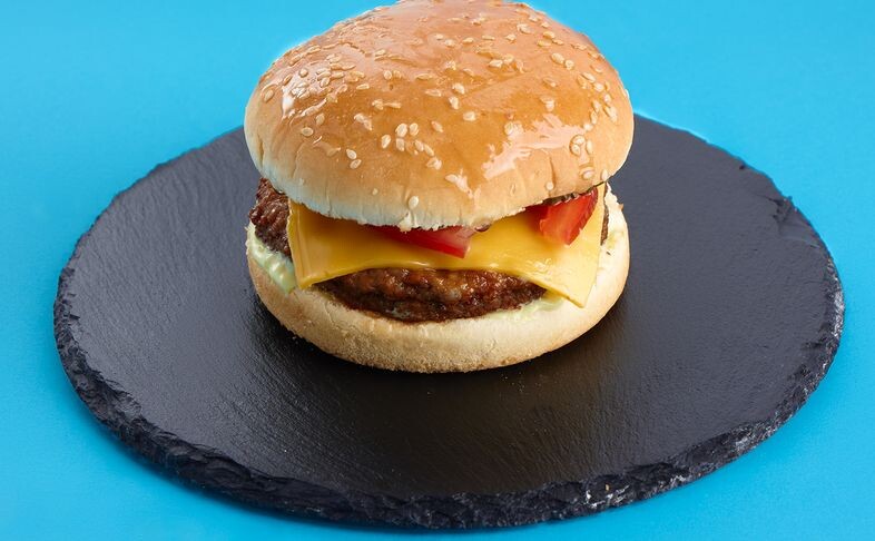 Чизбургер М