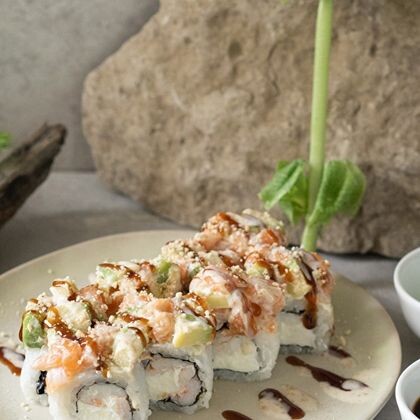 Ролл «Цунами»