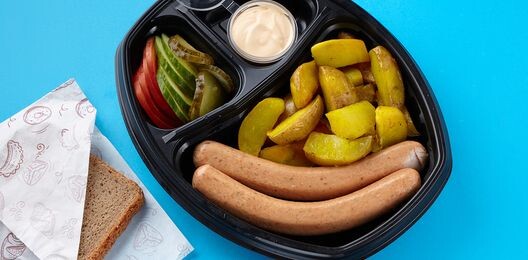 Запеченый картофель с сосисками