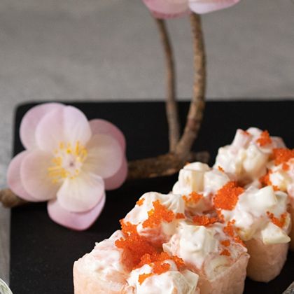 Ролл «Манго Маки»