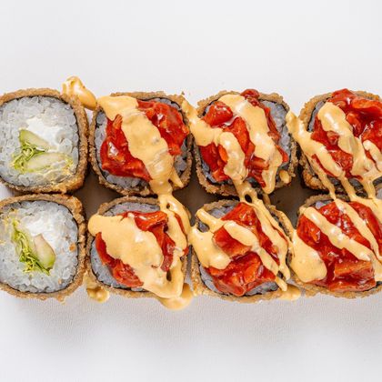 Тар Тар лосось и авокадо