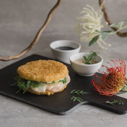 Оши-бургер с креветкой