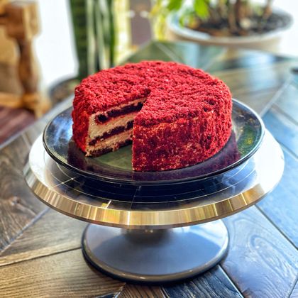 Торт Красный бархат (целый)
