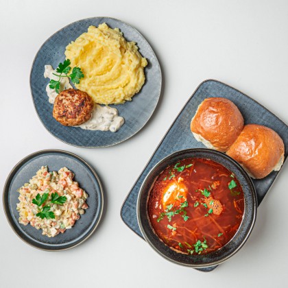 Обед  «Борщ с пампушками»