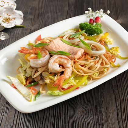 Яки удон морепродукты