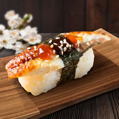 Суши с угрем