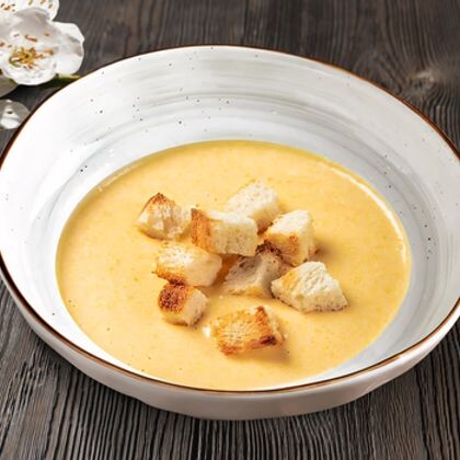 Сырный суп с крутонами