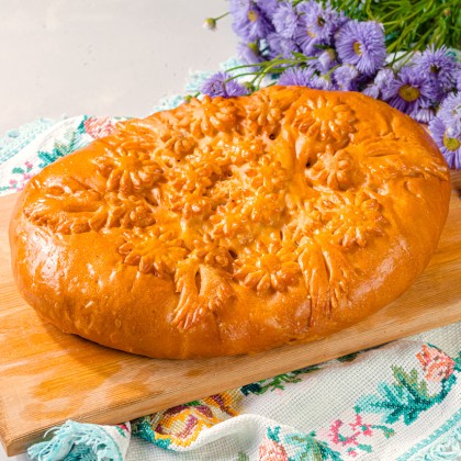 Пирог с семгой, моцареллой и шпинатом