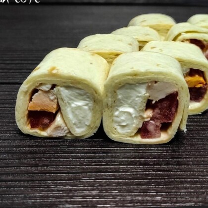 Ролл «Тортилья Тори»