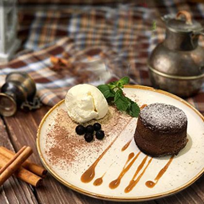 Шоколадный фондан с пломбиром