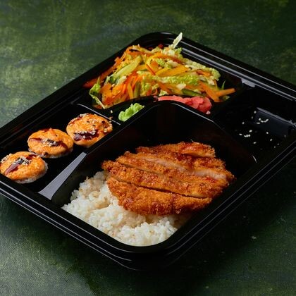 №3 Шницель с рисом и киото (мисо/кимчи/куриный суп, компот/чай)