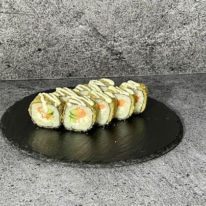 Ролл «Темпура с лососем»
