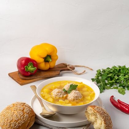 Суп с фрикадельками