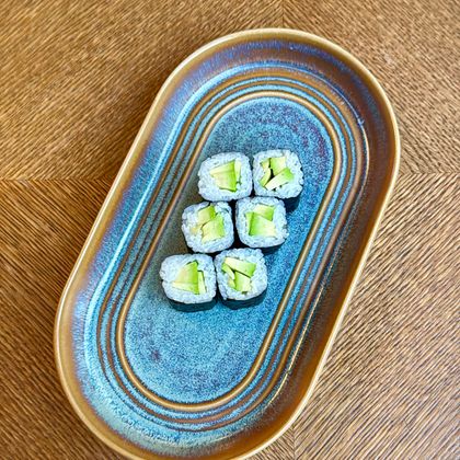 Маки с авокадо