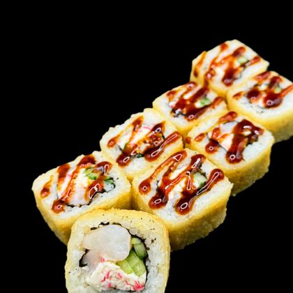 Ролл «Окаяма» жареный