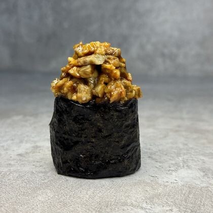 Гункан с угрем