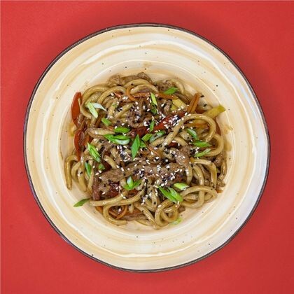 Вок с говядиной