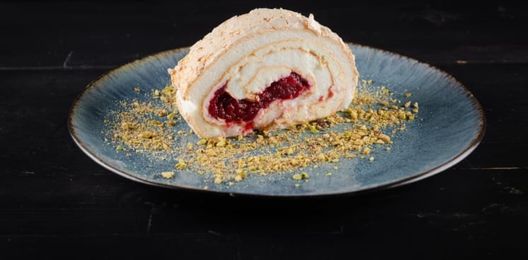 Меренговый рулет