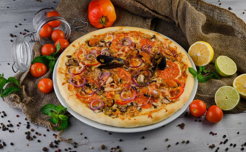 Пицца с морепродуктами