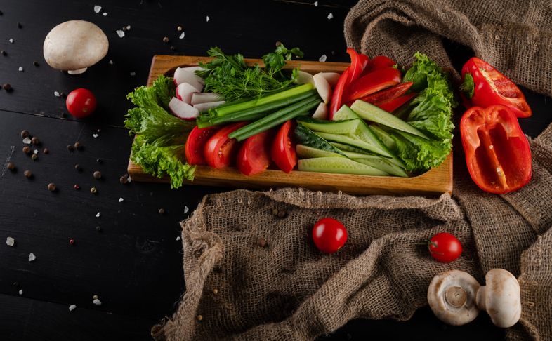 Ассорти из свежих овощей