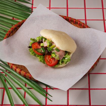 Гуа-бао с говядиной