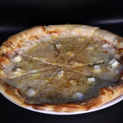 Пицца «Четыре сыра»