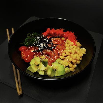 Поке с лососем