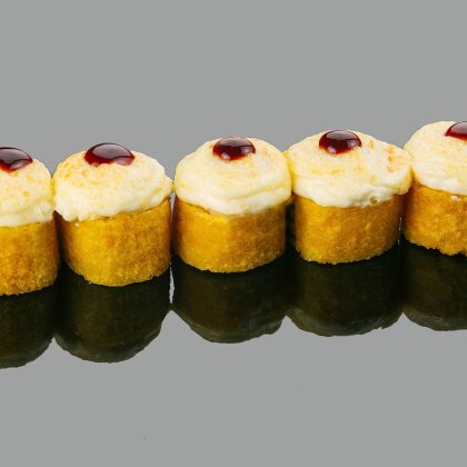 Ролл "Запеченный гриль с мидиями"