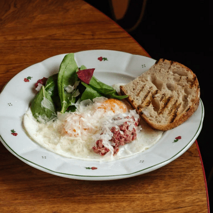 Глазунья с ТАРТАРОМ из говядины