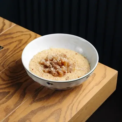 Пшенная каша с маринованной грушей