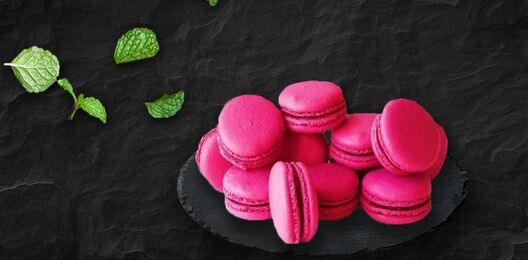 Макарун вишневый